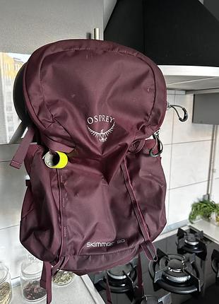 Рюкзак osprey skimmer 20 plum red  жіночий