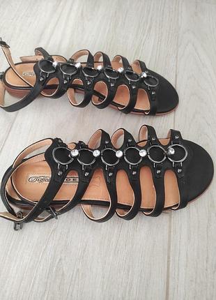 Босоніжки фірмові гладіатори