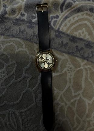 Годинник guess