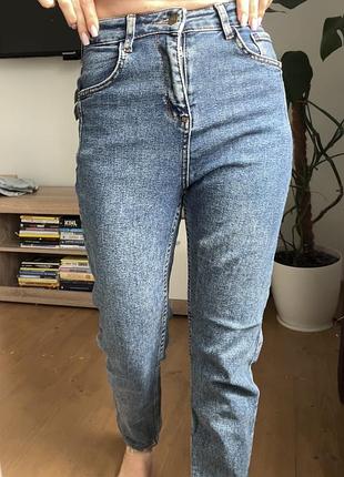 Джинси жіночі