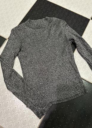 Ефектний,блискучий, сріблястий, топ zara