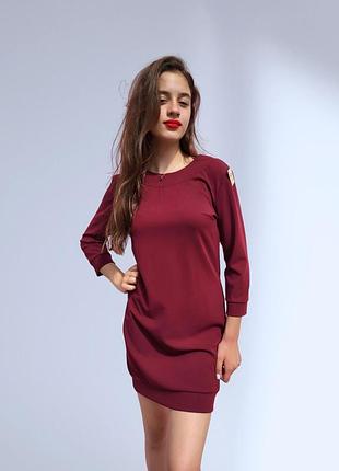 Женское мини платье с шнуровкой на спинке no brand  бордовое