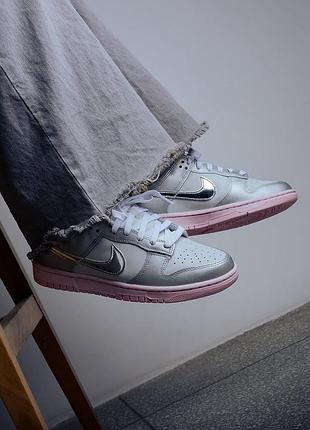 Кросівки nike dunk low “metallic pink foam”