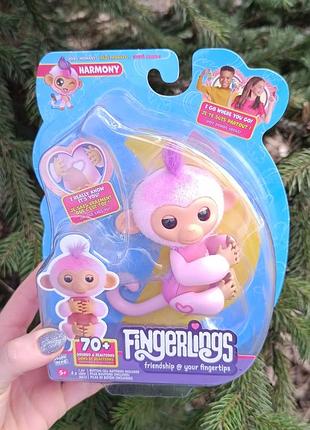 Интерактивная fingerlings new interactive monkey harmony wow wee обезьянка обезиная