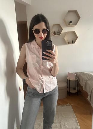 Гарна лляна сорочка