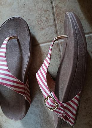 Шлепанцы легкие