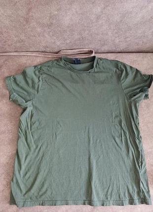 Футболка чоловіча