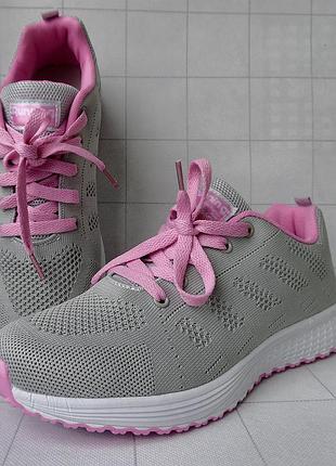 Кросівки жіночі 38 р-р