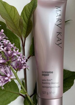 Антивiковий очищувальний засіб для обличчя