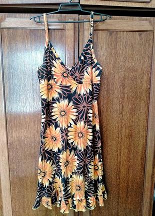 Жіночий літній сарафан