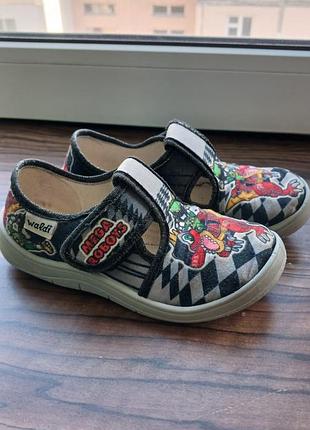 Тапки тапочки капці на хлопчика в дитячий садочок