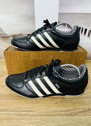 Кроссовки hobby adidas