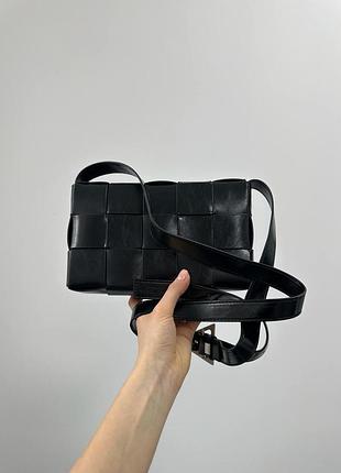 Сумка черная лаковая 8