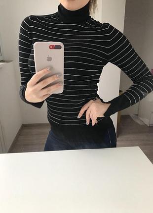 Стильный свитер zara р.s