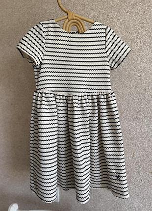 Сукня для дівчинки з коротким рукавом 5-6 років 110/116рр