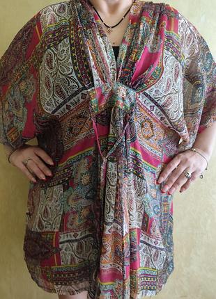 Классный нежная женская пляжная и не только туника пеньюар парео накидка.