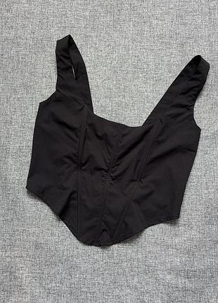 Жіночий топ в корсетному стилі