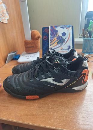 Футбольные сороконожки на парня joma eu 40.5 в красивом состоянии. стелька 25.5 см.работаю только с полной оплатой.