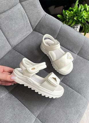 Босоніжки для дівчинки 7