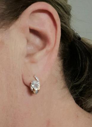 Серьги с крупным цирконом и россыпью мелких 585 rg штамп золота
