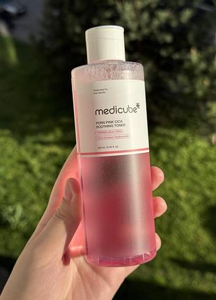 Заспокійливий тонер для обличчя medicube pdrn pink cica soothing toner