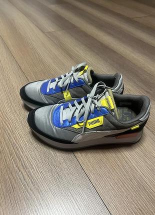 Кросівки від puma