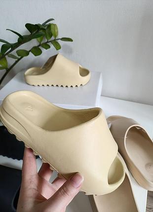 Жіночі шльопанці estate adidas yeezy slide 3 кольори 36,37
