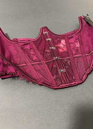 Бюст-корсет від hunkemoller.