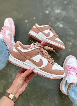 Класні жіночі кросівки nike air max turned yellow on black rose braata premium білі мокко3 фото