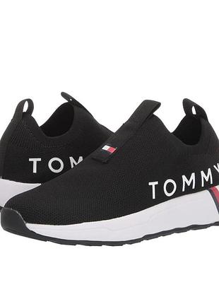 Кросівки tommy hilfiger жіночі,легенькі