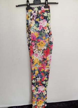 Брюки.
цветочный принт. 2