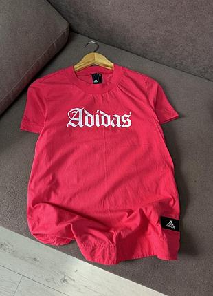 Футболка adidas
