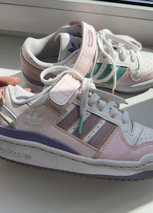 Кросівки adidas