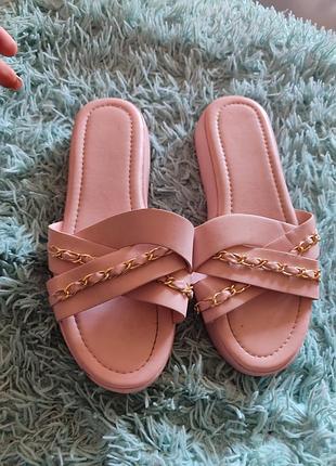 Босоніжки шльопки 38 розмір 24.5 см