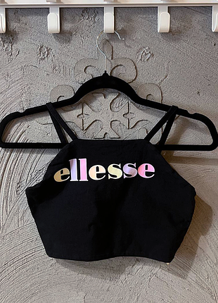 Женский черный топ ellesse