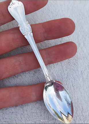 Серебряная кофейная ложка