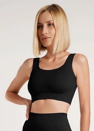 Топ майка для спорту