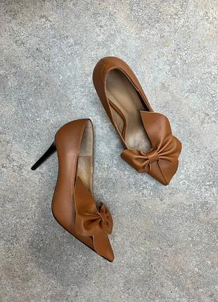 Руді світло коричневі туфлі човники на високій шпильці колір на вибір