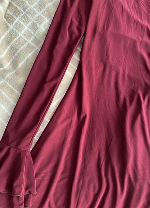 Трендове плаття зі завʼязкою на спині