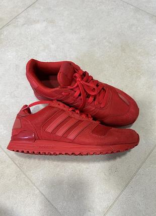 Кросівки adidas 40