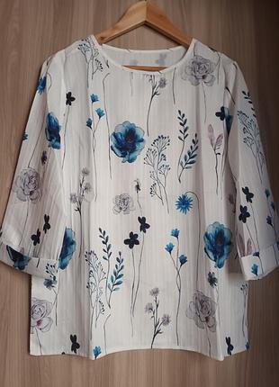 Новая женская блуза белого цвета с принтом