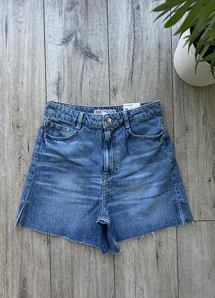 Джинсові шорти д розрізами zara