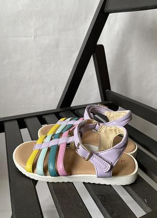 Босоніжки для дівчинки 7