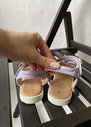 Босоніжки для дівчинки 8