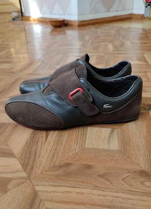 Кожаные кроссовки от lacoste