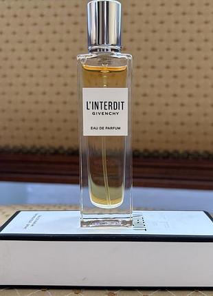 Givenchy l’interdit оригінал