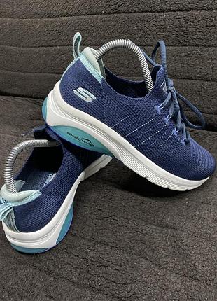 Кроссовки женские skechers