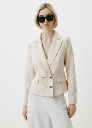 Блейзер ніжного кольору marc cain