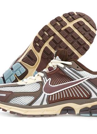 Чоловічі кросівки дуже якісна щільна тканина зручні в носінні не сковують в носінні стильні