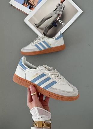 Кросівки жіночі adidas spezial
